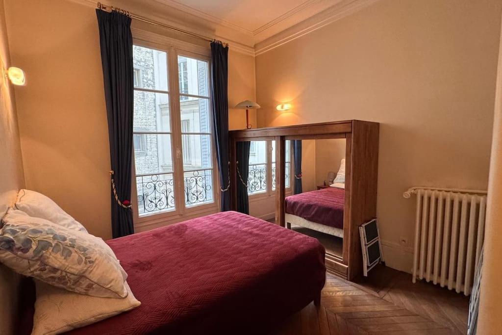 Appartement Grand Proche Champs Elysees Parijs